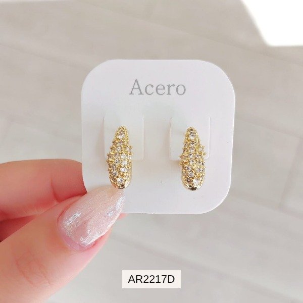 Producto - Aros huggies ovalados con micropavé