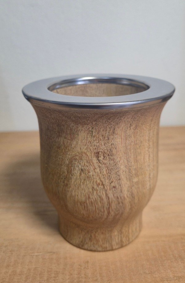Producto - Mate camionero de algarrobo + grabado laser + bombilla pico loro - 8