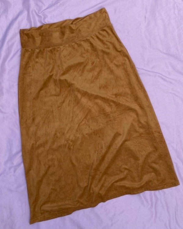 Producto - Pollera marrón gamuza