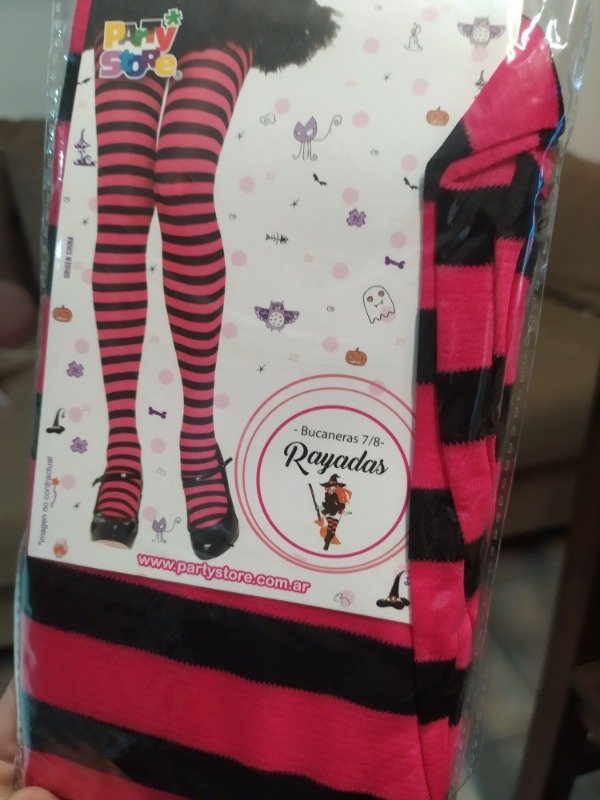 Producto - Bucaneras fucsia y negro