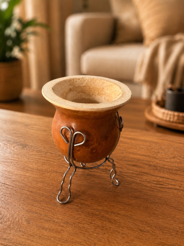 Producto - MATE CRIOLLO CALABAZA PULIDA CON BASE DE METAL