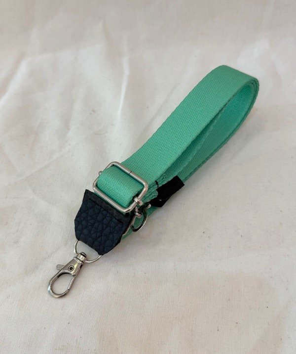 Producto - Correa Verde Agua