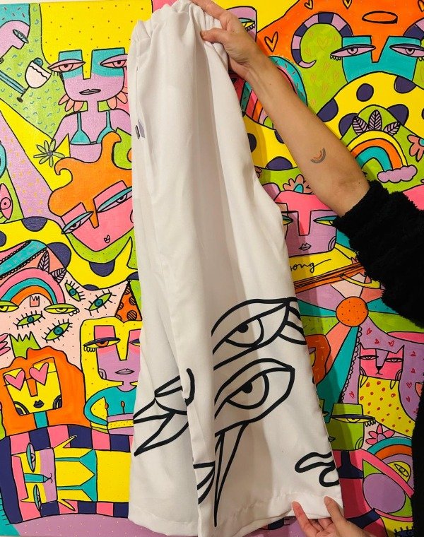 Producto - Pantalón Media caña con elástico y bolsillos