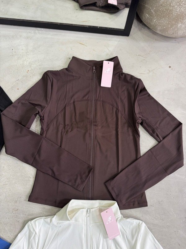 Producto - CAMPERA ART. AVENA - 3