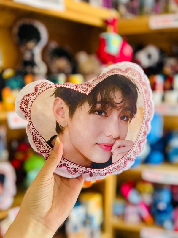 Producto - Mini almohada corazón BTS V - 0