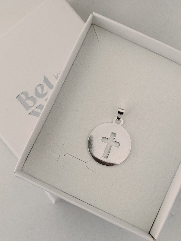 Producto - Dije cruz AB