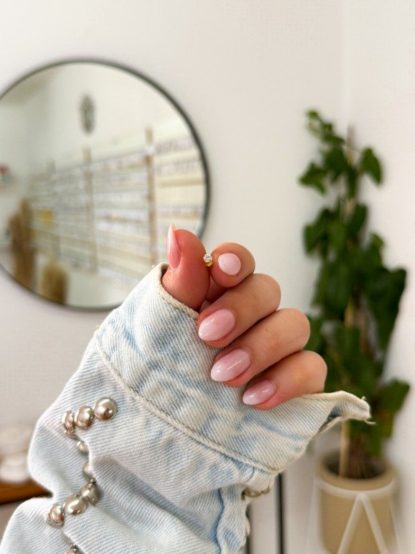 Producto - Piercing acero dorado cubic mediano