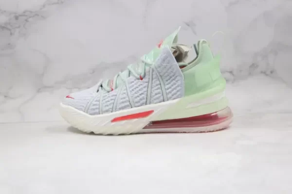Producto - Nike LeBron 18 Empire Jade