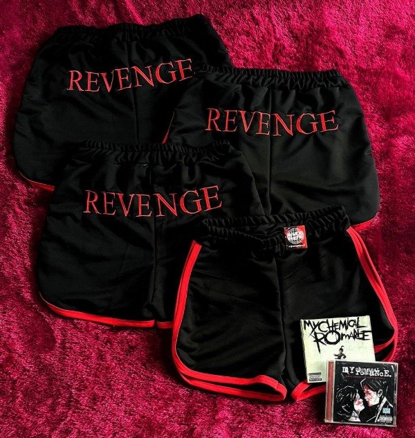 Producto - SHORT REVENGE - MCR