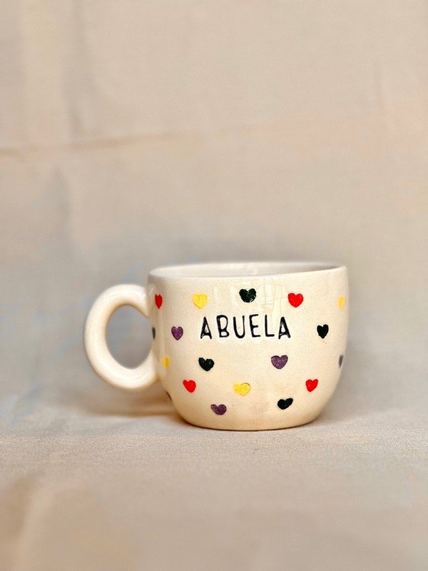 Producto - Tazones artesanales- Abuela corazones multicolor