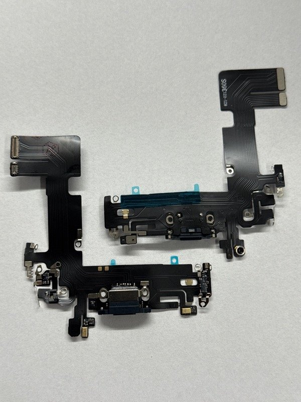 Producto - FLEX DE CARGA IPHONE 13