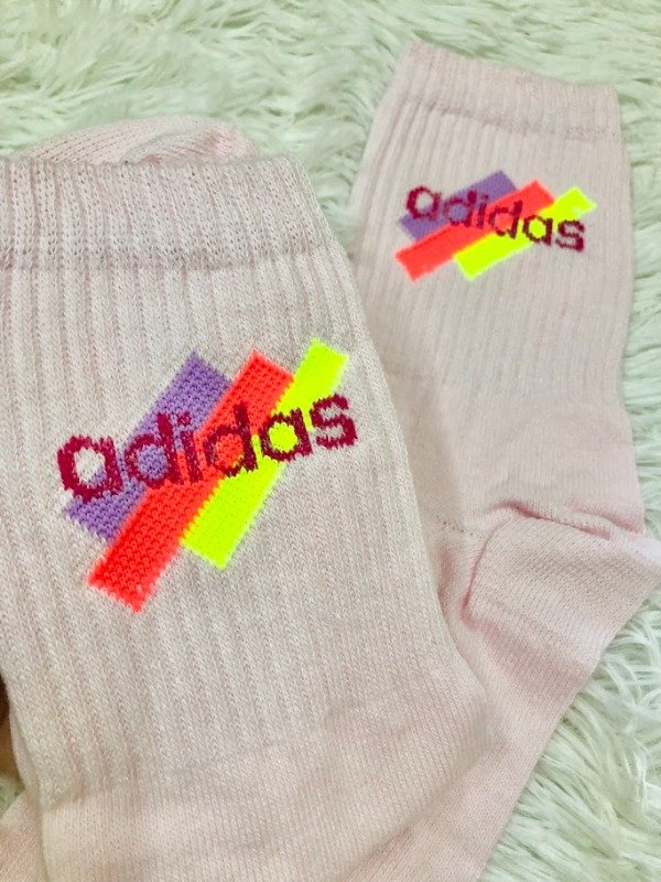 Producto - ADIDAS BLANCA RAYAS OBLICUAS Classic Tenis