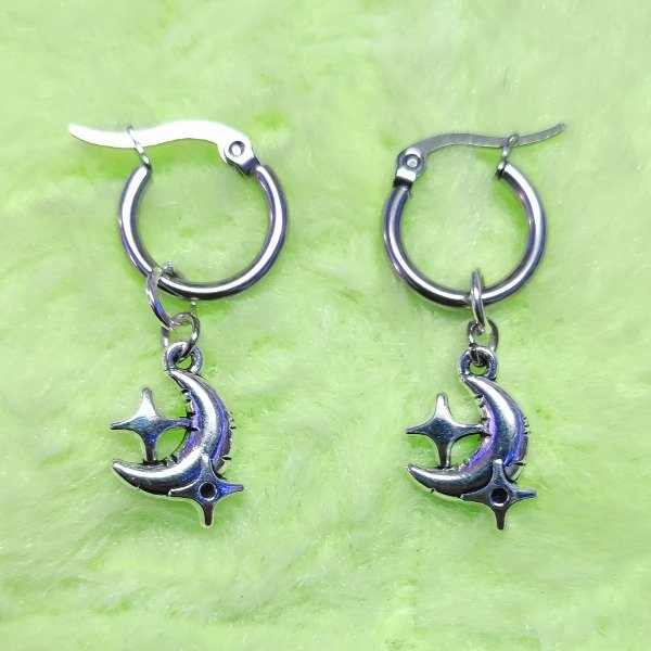 Producto - Aritos Y2K luna estrella Asían Style Aros