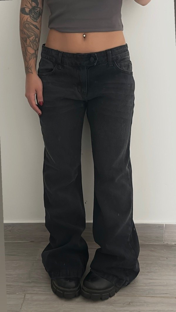 Producto - Jean flare thorn negro