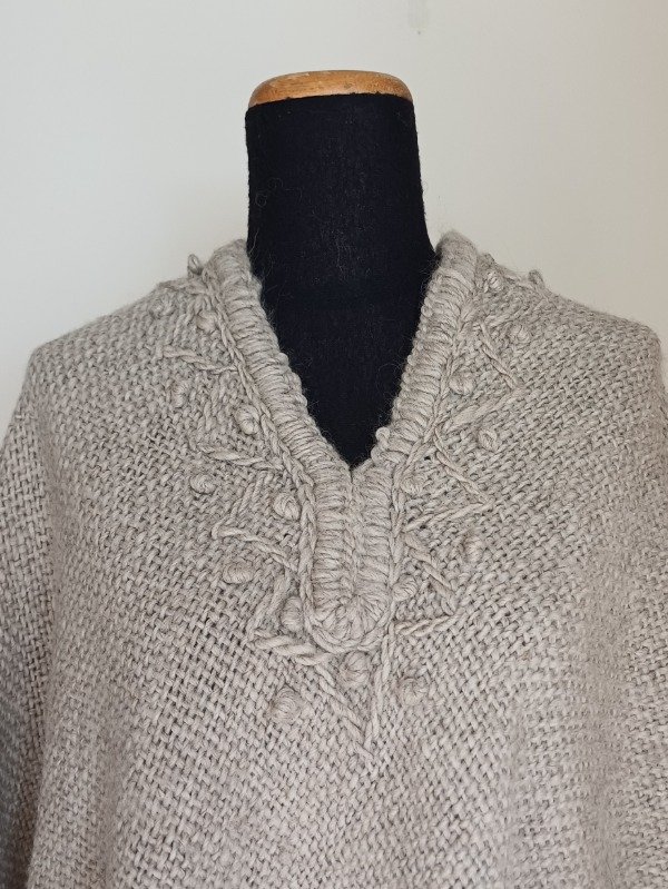 Producto - PONCHO de LANA al bies - 5