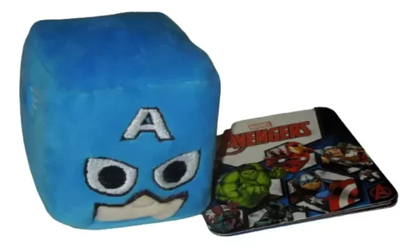 Producto - Kawaii Cubes Peluche De Capitán América 6 x 5 cm Tapimovil