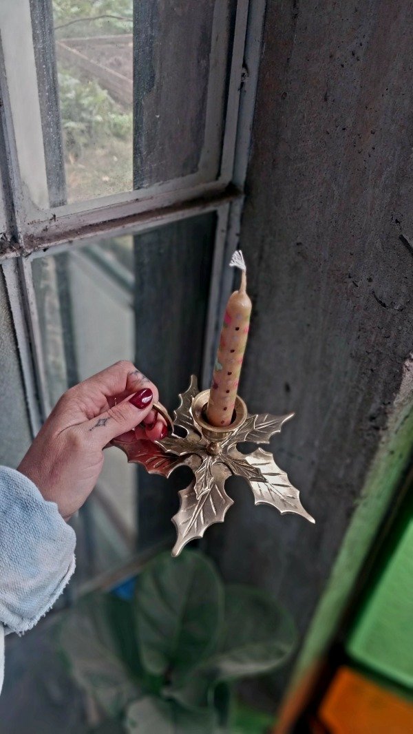 Producto - Candelabro Hojas de Muerdago