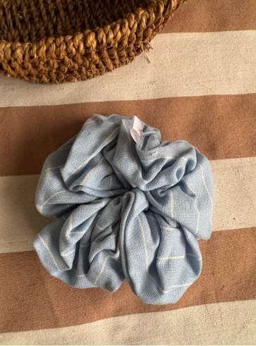 Producto - Scrunchie rayas celeste