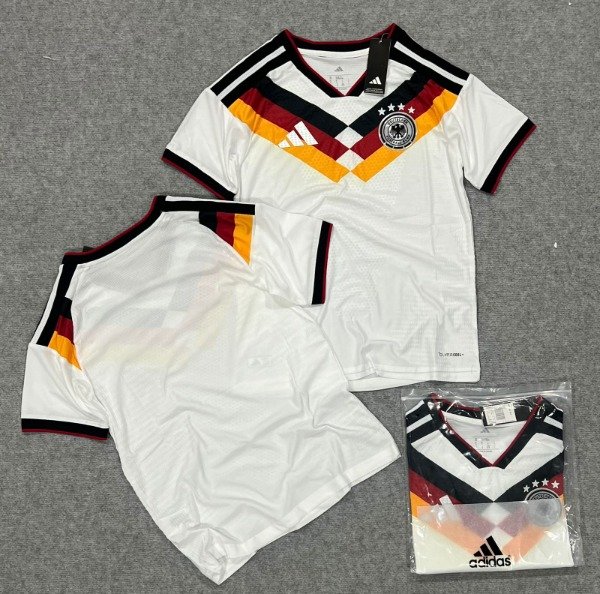Producto - CAMISETA ALEMANIA TITULAR IMPORTADA