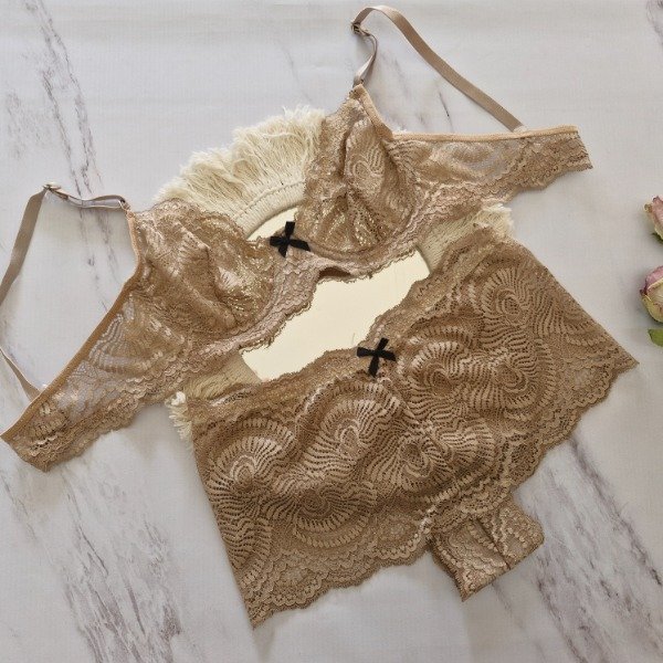 Producto - Conjunto Puntilla c/culotte - talle 85