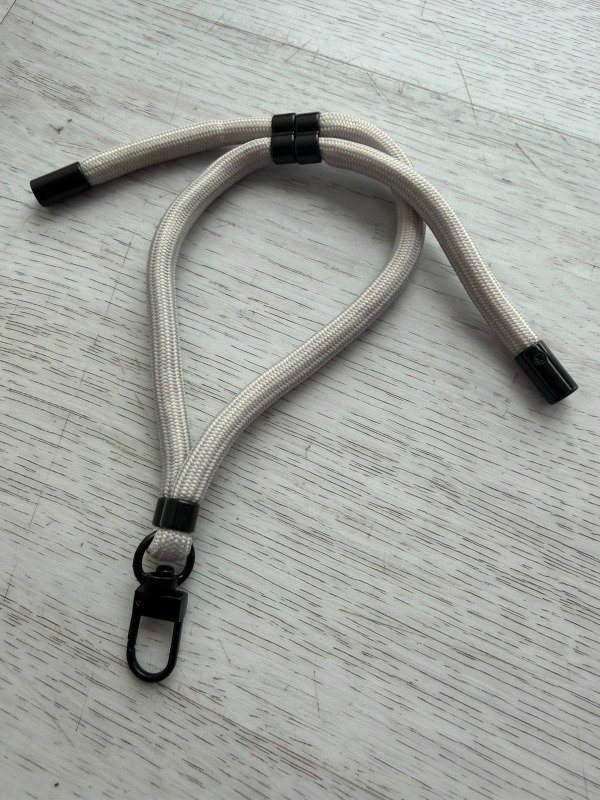 Producto - Correa corta cordon regulable gris claro