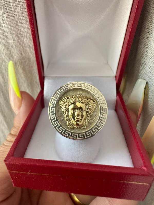 Producto - Anillo versace