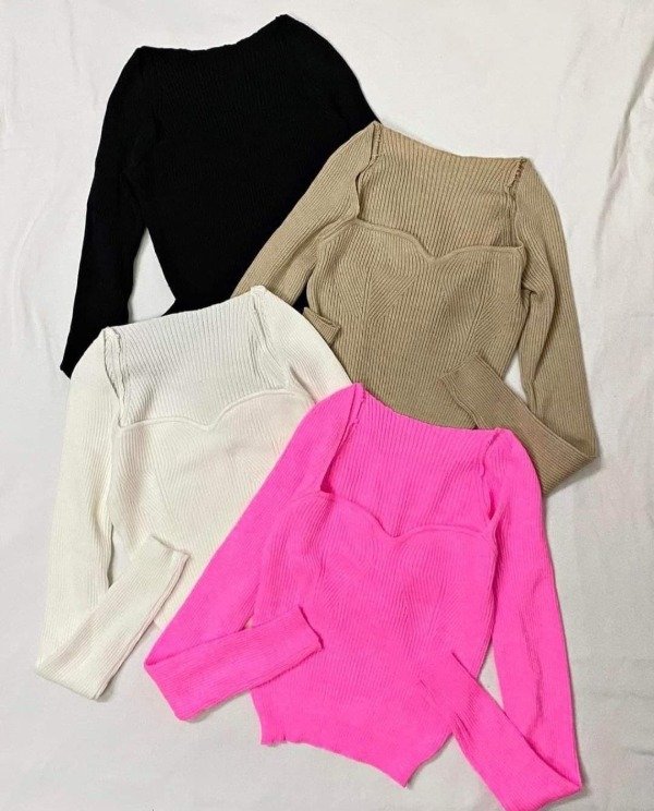 Producto - SWEATER CROP ARUBA