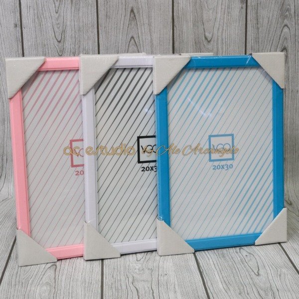 Producto - PORTARETRATOS PLASTICO 20X30