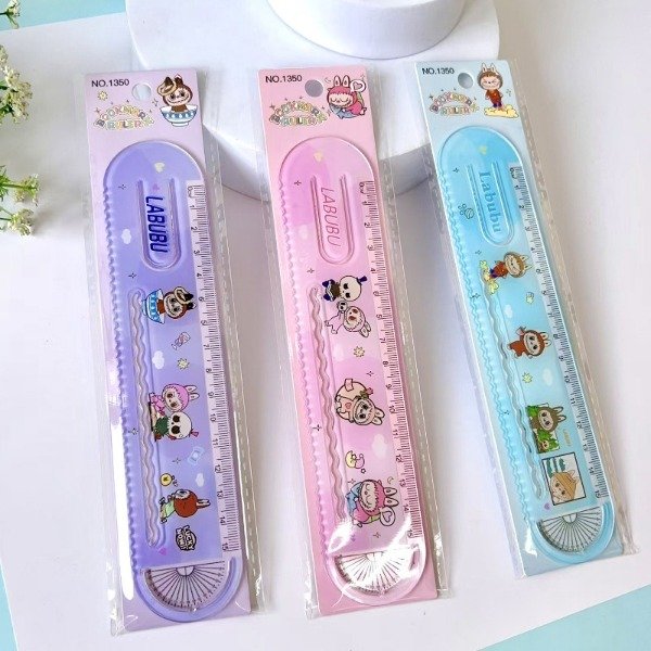 Producto - Regla de 15cm con Marcapágina Labubu