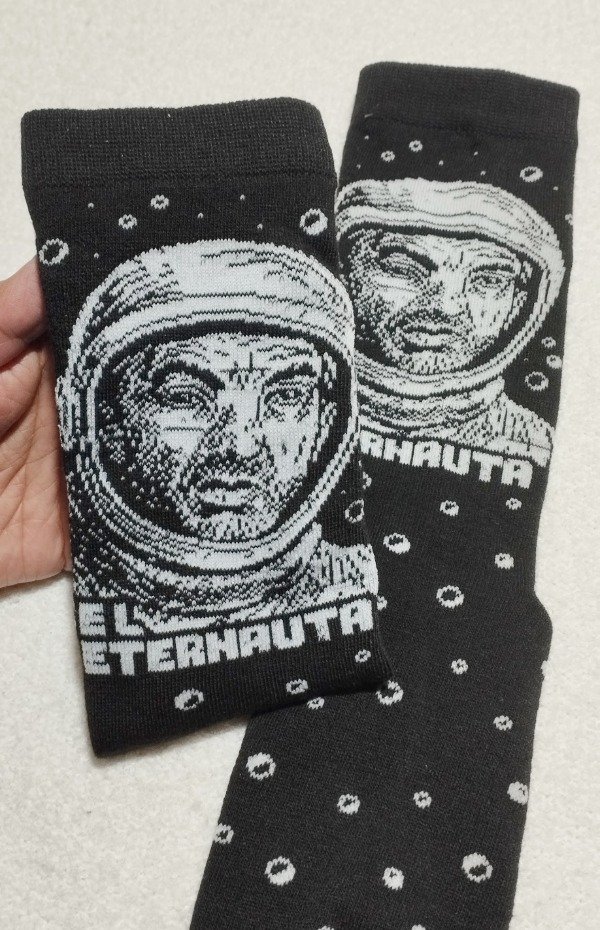 Producto - EL ETERNAUTA, REALISTA premium 3/4 adulto