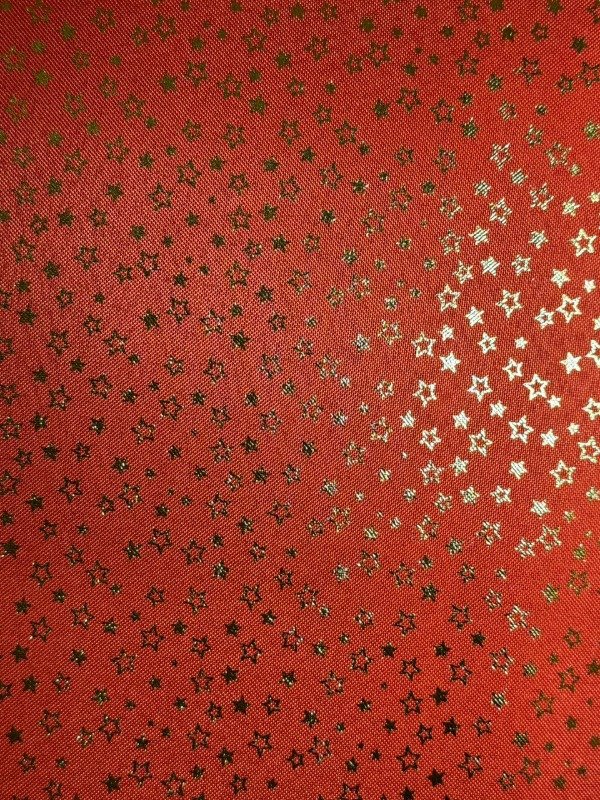 Producto - Mantel navideño rojo con estrellas doradas - 2,30 metros (Efectivo: 39.920)