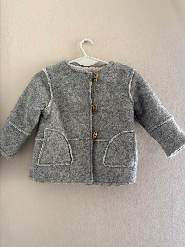Producto - Tapado ZARA interior corderito 2/3 años sot472
