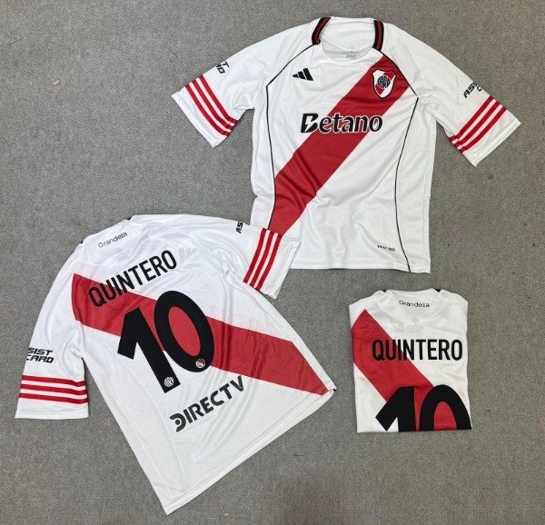 Producto - Camiseta de River Quintero