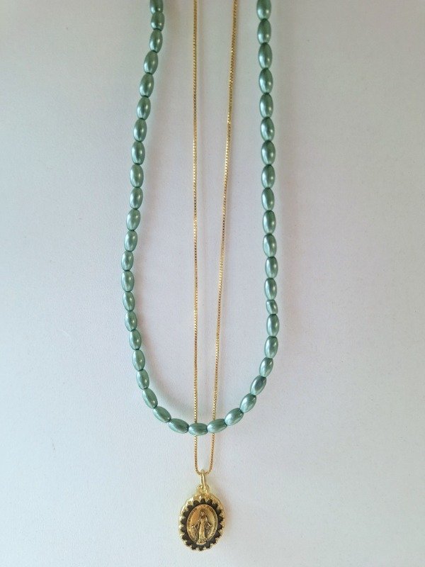 Producto - Collar perlas tornasoladas verdes - 1