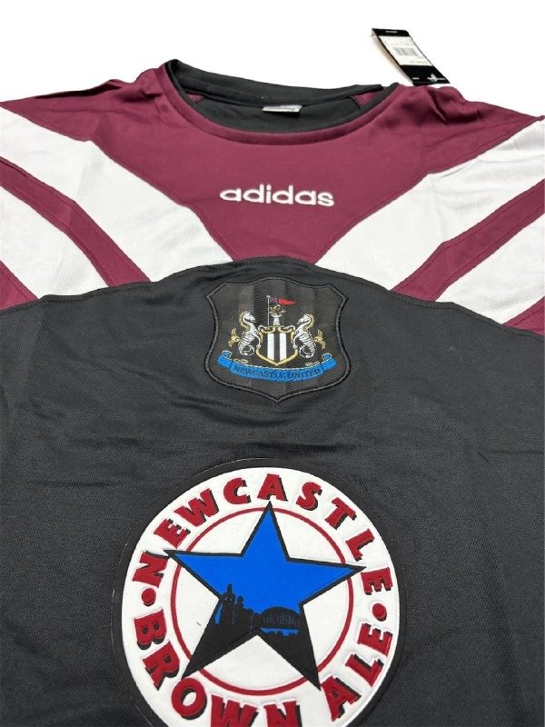Producto - Buzo Newcastle Retro 95/96 - 2