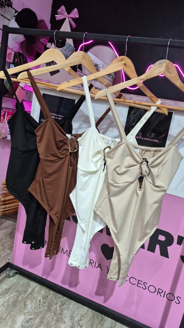 Producto - Body hebilla T. 3 y 5