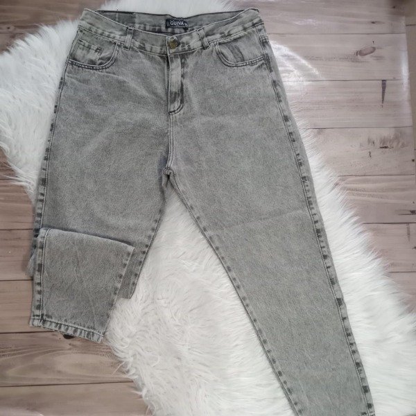 Producto - 671 - JEAN MOM GRIS CLARO