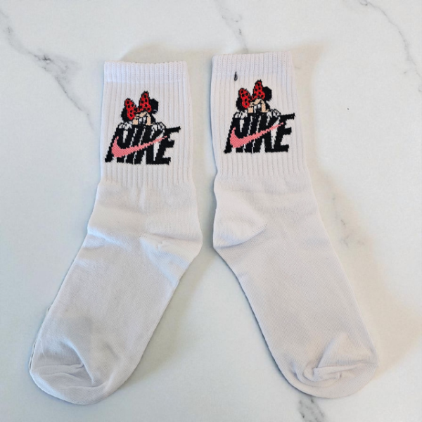 Producto - Nike Minnie