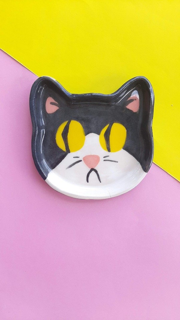 Producto - Plato Gatito chico #2 Negro y blanco
