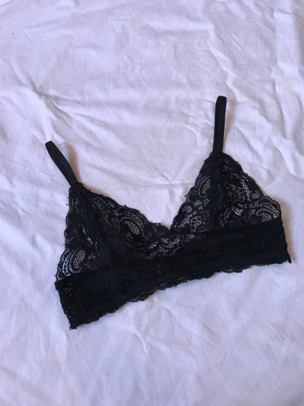 Producto - Vintage goth lace bustier.