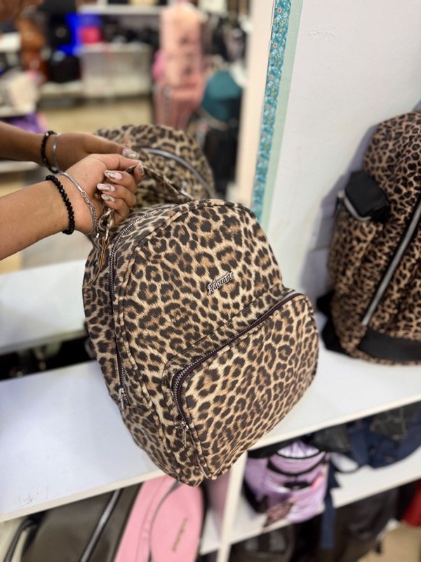 Producto - Mochila Antonia Animal print