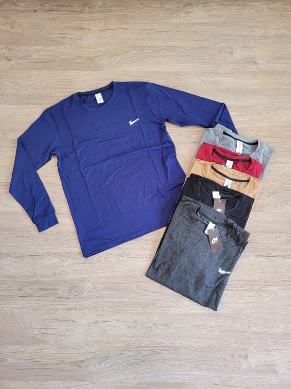 Producto - Camiseta Deportiva NikeH