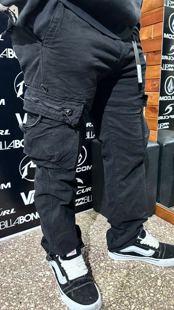 Producto - Cargo importado gabardina