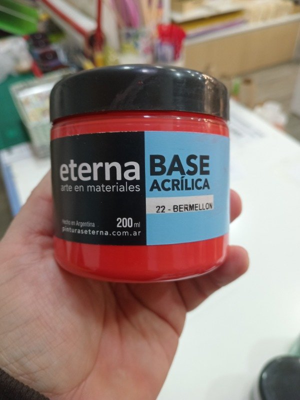Producto - BASE ACRILICA ETERNA BERMELLON X 200 ML