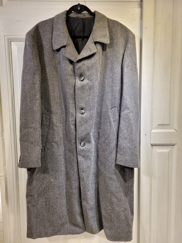 Producto - Tapado de lana gris a rayas largo Talle 56 - PRECIO: 59X