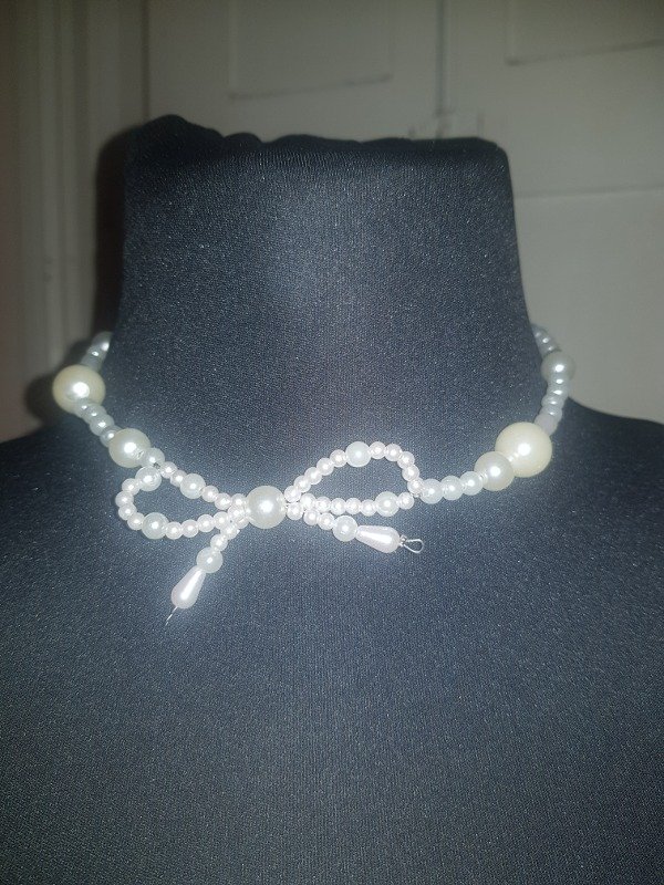 Producto - collar moñito