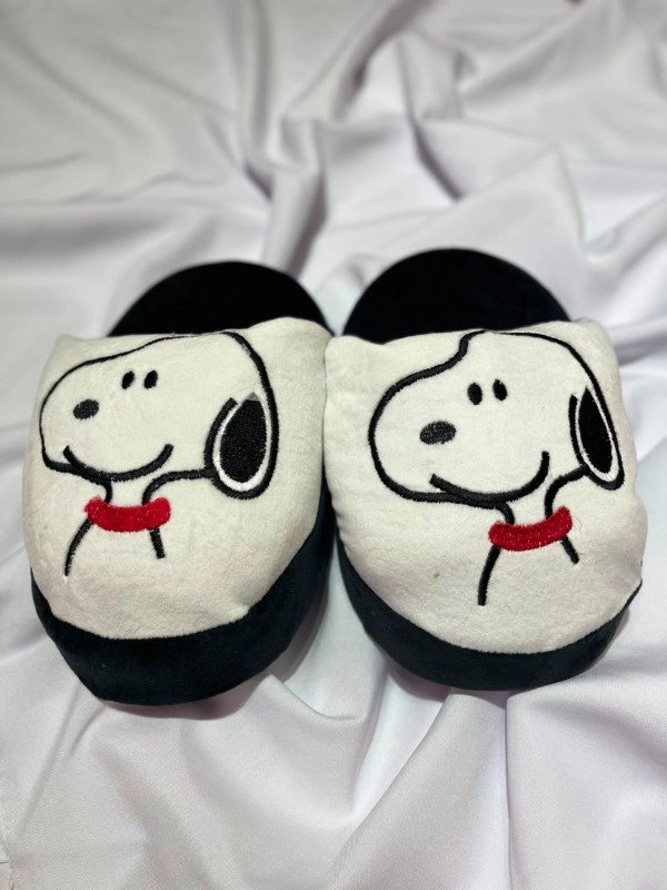 Producto - PANTUFLAS SNOOPY - (abarca 36 al 40)