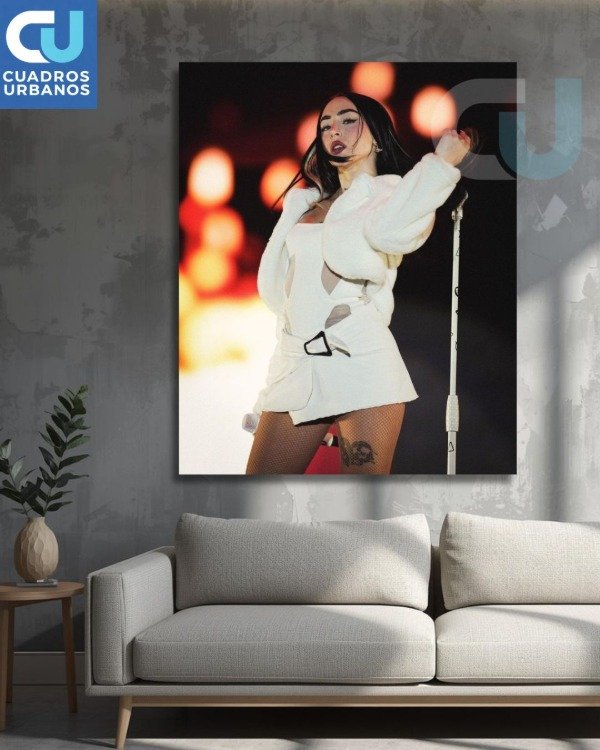 Producto - Nicki Nicole 22