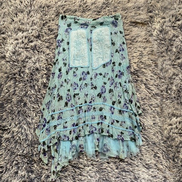 Producto - Vintage folkloric flowered embroied long skirt. Size: M