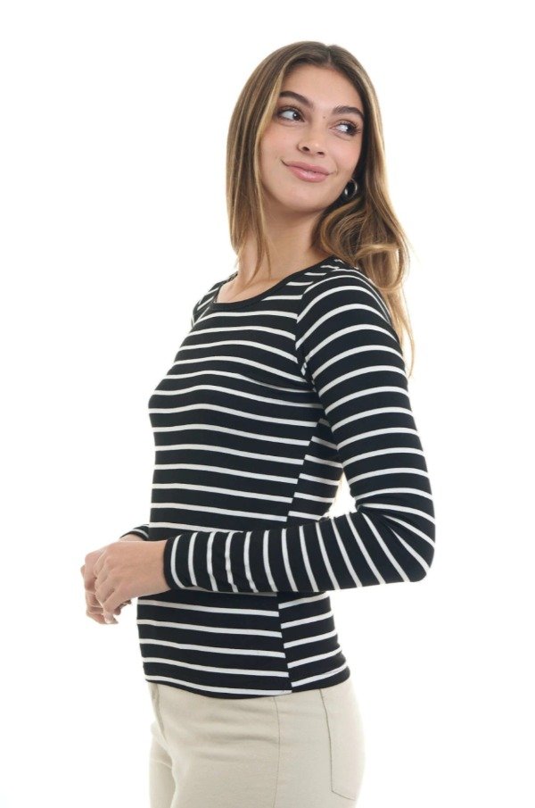Producto - Remera manga larga rayada